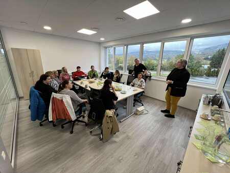 Učenci OŠ Podgora Kuteževo in OŠ Košana na dogodku Karierna iskrica  (3)